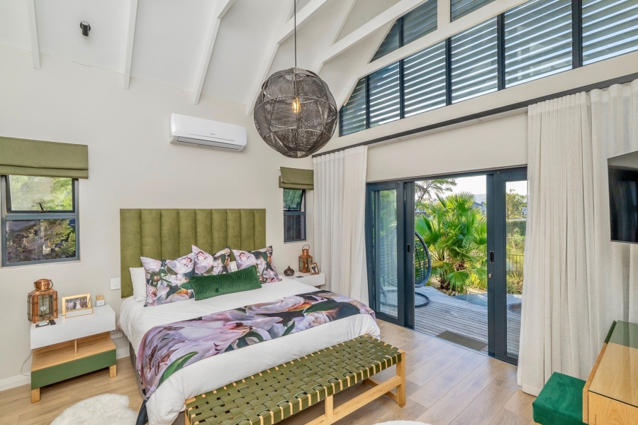 5 Bedroom Property for Sale in Pearl Valley at Val de Vie Western Cape